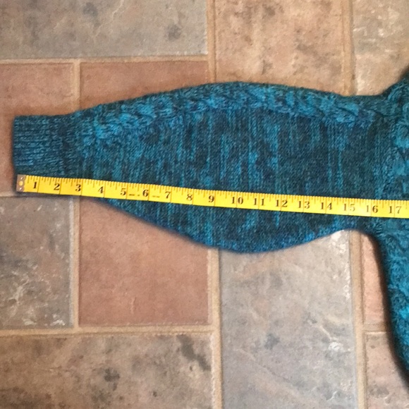 Anthropologie off the shoulder cowl neck Sleeping on Snow sweater XS. Very warm! - Picture 5 of 10